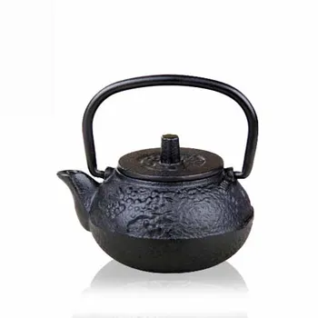Tea pet Dekoráció mini - kis teáskanna öntöttvas edények kis arany Kung Fu tea díszített, több modell 50 ML